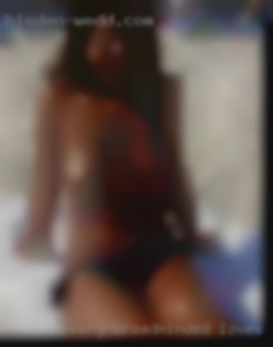 Very SC that wanna fuck broadminded, loves to give oral.